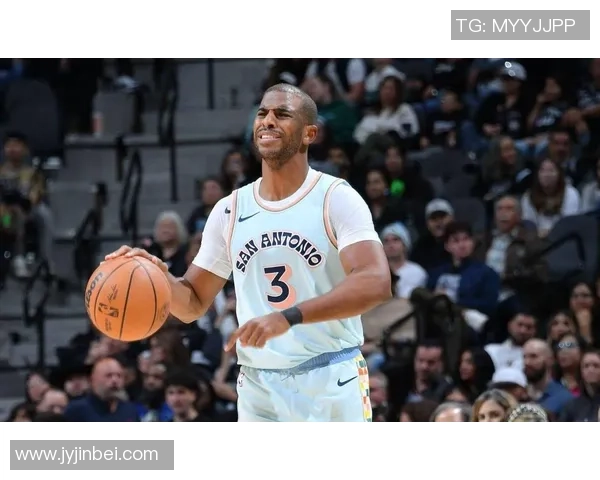 克里斯保罗:从篮球天才到NBA传奇的辉煌之路 克里斯保罗:从篮球天才到NBA传奇的辉煌之路