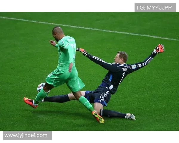 诺伊尔：从守门员到传奇，如何塑造足球历史的守护神